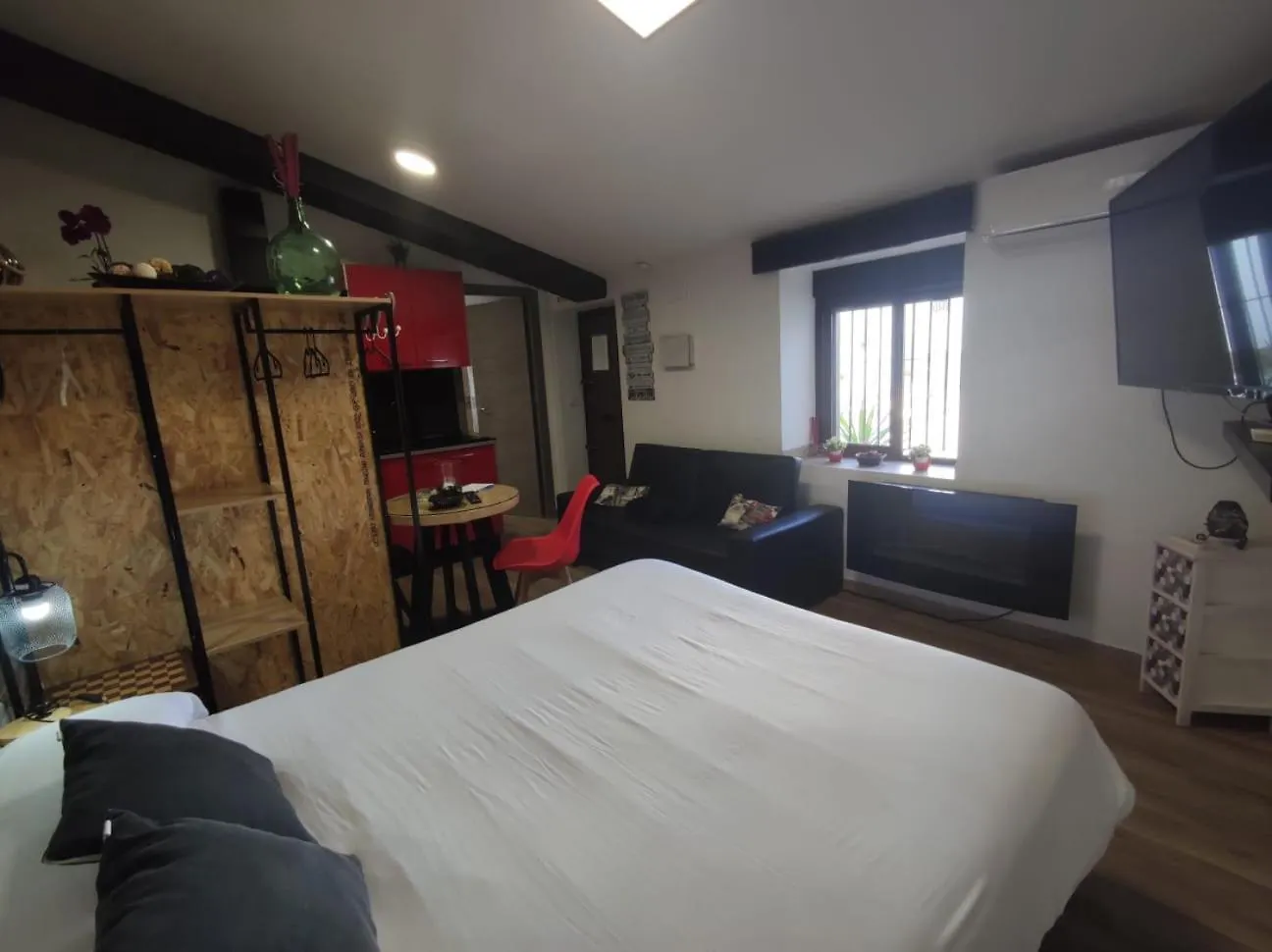 Casa Rural La Zzinetina Con Jacuzzi 콘스탄티나