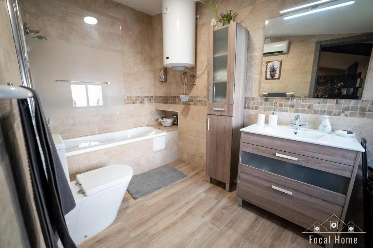 Casa Rural La Zzinetina Con Jacuzzi Constantina 0*,  Spain