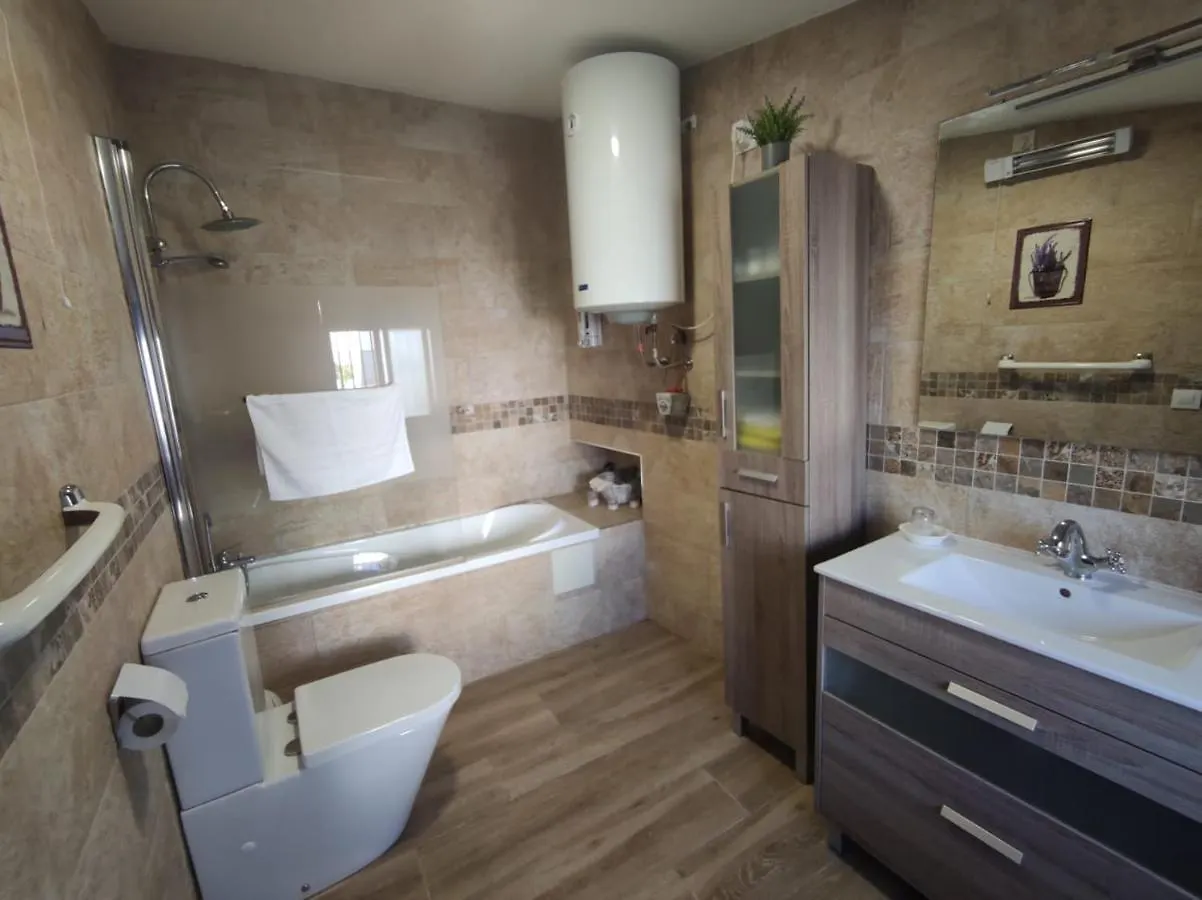 Casa Rural La Zzinetina Con Jacuzzi Constantina
