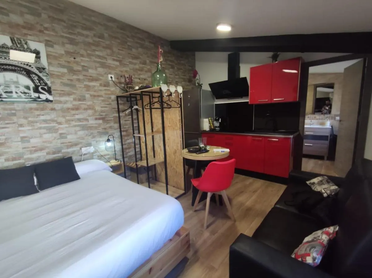Casa Rural La Zzinetina Con Jacuzzi Constantina 0*,  Spain